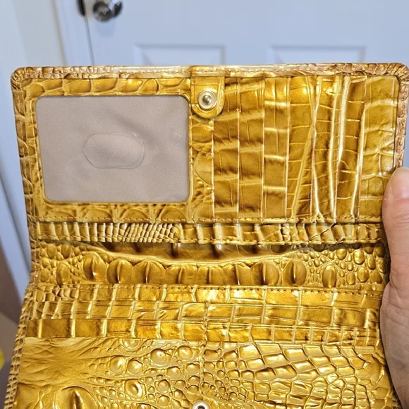 Brahmin Ady Wallet in Golden Rod Ombre Melbourne. NWT. - Picture 8 of 15